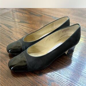 Elegant Black Women's Shoes